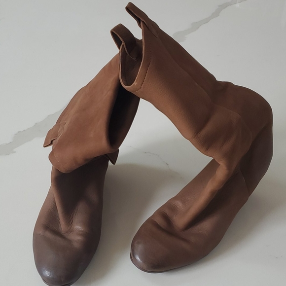 Ash buttery soft leather wedge booties - Picture 4 of 9
